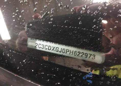 2023 Dodge Charger Scat Pack z USA, uszkodzony, nr VIN 2C3CDXGJ0PH622973